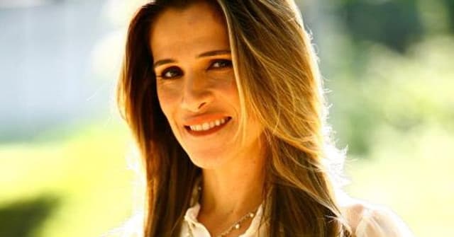 Apresentamos a carreira da comediante, humorista, apresentadora e atriz Ingrid Guimarães