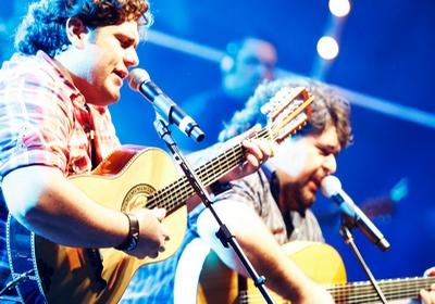 Primeiro CD da dupla foi lançado em 2004