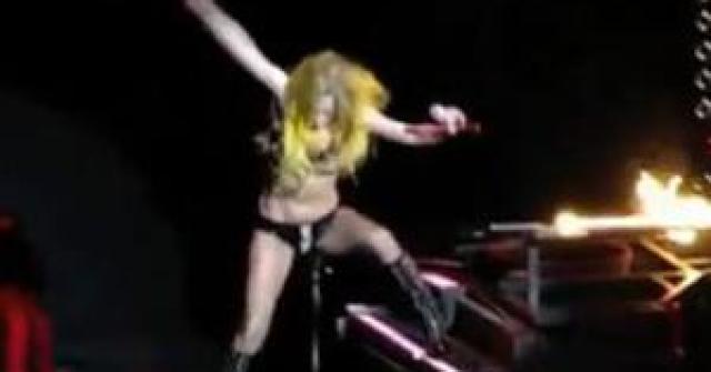 lady gaga tombo caiu