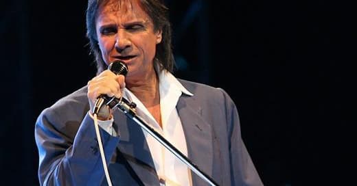 Rei Roberto Carlos completa 70 anos de idade neste 19 de abril