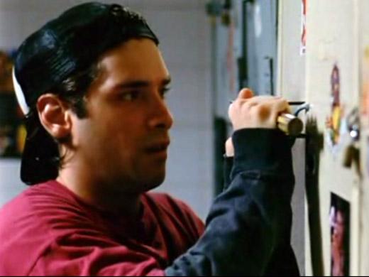 Gabriel Pinheiro é Slide no filme 'Nossa Vida Não Cabe Num Opala'