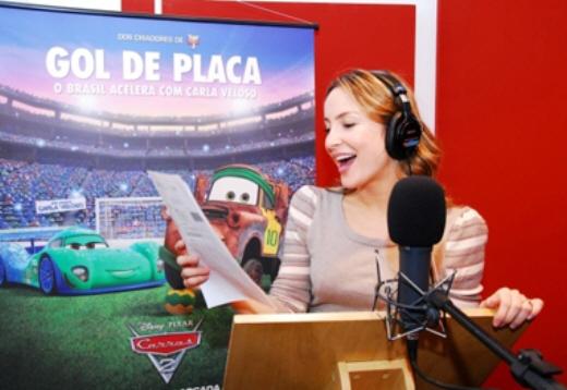 Claudia Leitte dubla Carros 2
