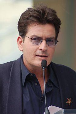 Charlie Sheen, em foto de 2009