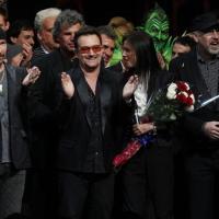 Bono Vox com no musical Homem Aranha