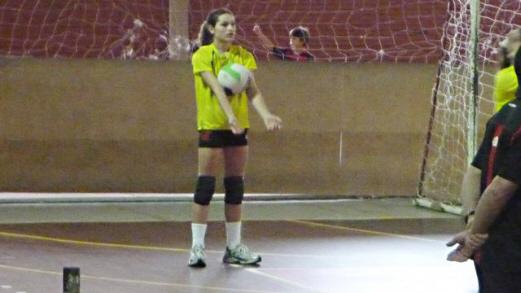 sasha jogando vôlei xuxa