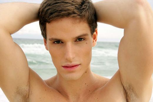 jonatas faro sem camisa