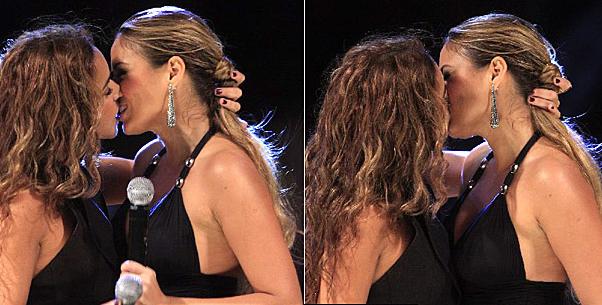 Alinne Rosa e Daniela Mercury beijo