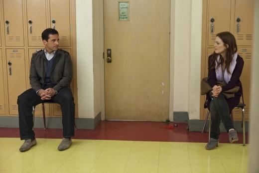 Filme estrelado por Steve Carell e Julianne Moore recebe elogios da crítica; você vai refletir sobre o seu relacionamento