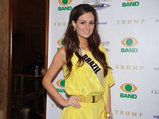 Miss Brasil 2011, Priscila Machado revelou detalhes de seu figurino para o dia 12 de setembro, no Miss Universo 2011