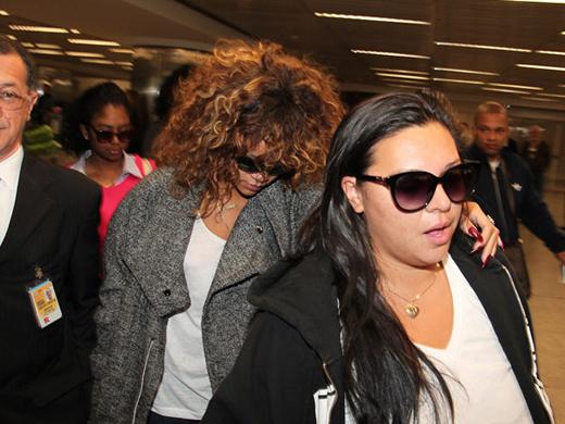 rihanna aeroporto são paulo