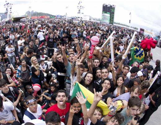 Fãs lotam o Palco Mundo do Rock in Rio 2011
