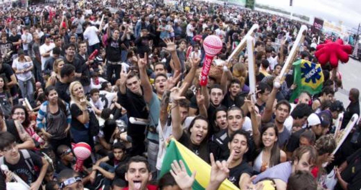 Fãs lotam o Palco Mundo do Rock in Rio 2011