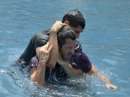 Wallace e Quinzé Malvino Salvador e Dudu Azevedo Fina Estampa briga piscina