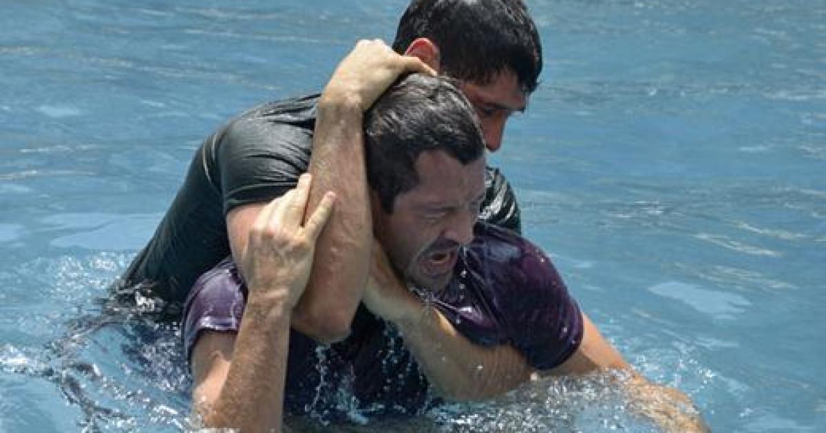 Wallace e Quinzé Malvino Salvador e Dudu Azevedo Fina Estampa briga piscina
