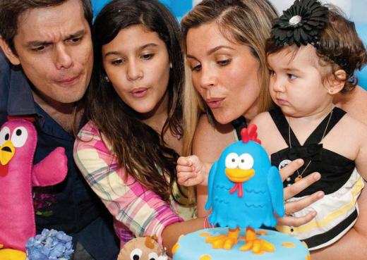 Flávia Alessandra Olívia filha e Otaviano Costa