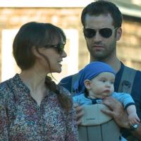 Natalie Portman, o filho Aleph e o marido Benjamin Millepied
