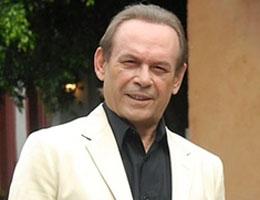 José Wilker