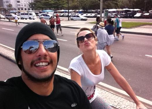 Luana Piovani e Pedro Scooby namorando, os melhores momentos