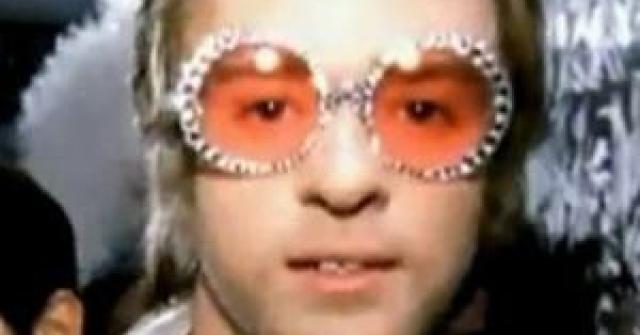 Novo filme vai contar a biografia de Elton John nos cinemas; cantor quer Justin Timberlake o interpretando nos cinemas
