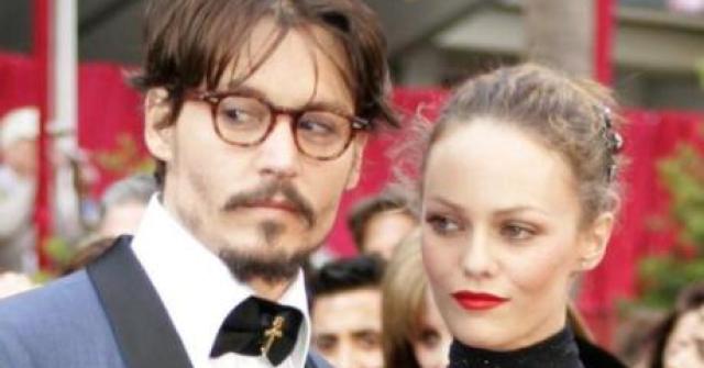 Johnny Depp e esposa
