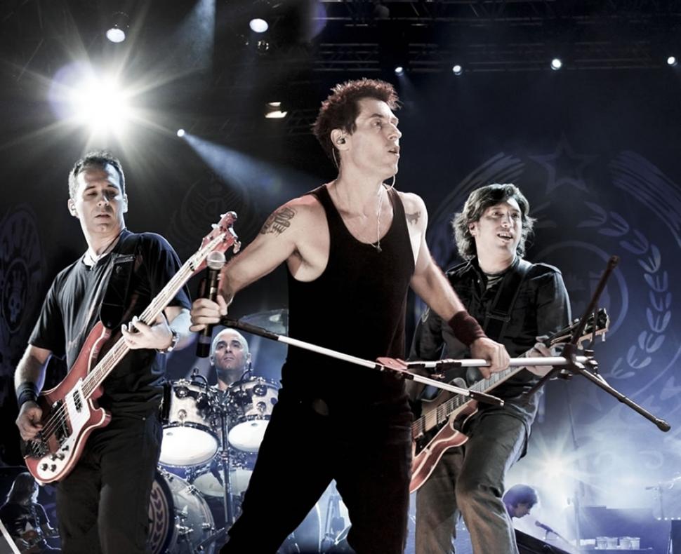 Capital Inicial se apresenta no Credicard Hall