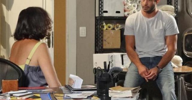 Griselda conversa com Teodora em Fina Estampa (Foto: Fina Estampa/ Rede Globo)