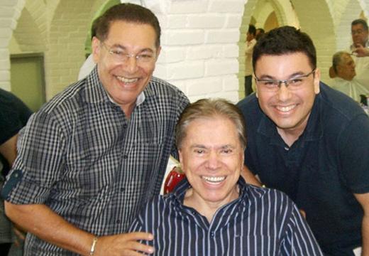 Viu o cabelo de Silvio Santos no SBT? Aos 81 anos de idade, Silvio Santos assumiu os cabelos brancos sem pintura