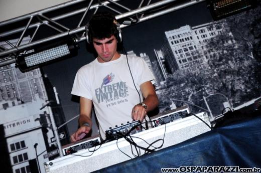 House Music in New York Ribs de São José dos Campos