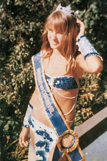 Álbum de fotos de Xuxa Meneghel no Facebook