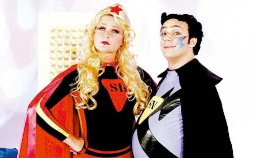 Álbum de fotos de Xuxa Meneghel no Facebook