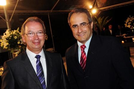 Apresentação de novidades da empresa e homenagens à parceiros...
