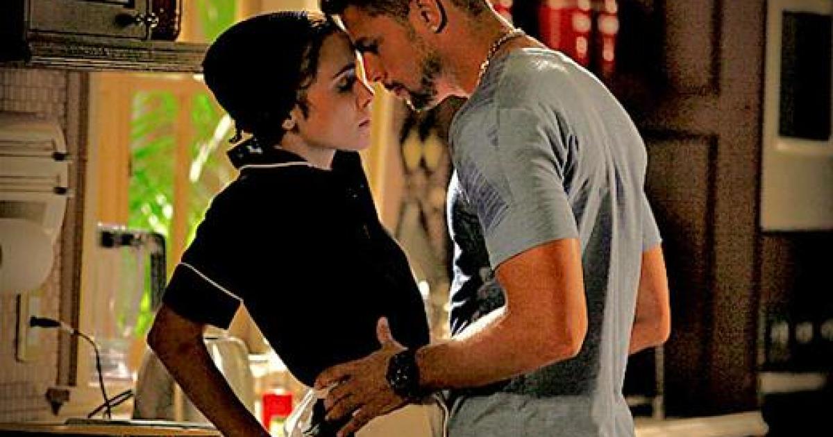 Jorginho e Nina Cauã Reymond e Débora Falabella Avenida Brasil