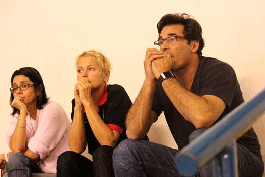 Xuxa e Luciano Szafir torcendo por Sasha no vôlei