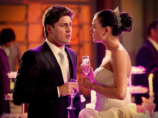 Suelen Isis Valverde casamento Avenida Brasil
