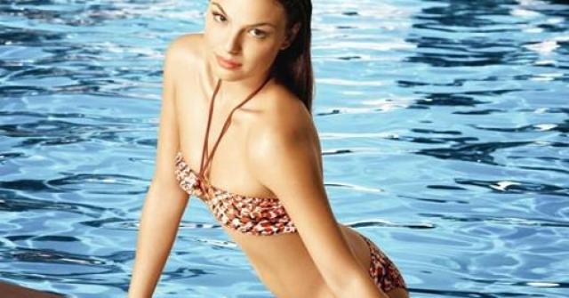 Isis Valverde corpo perfeito