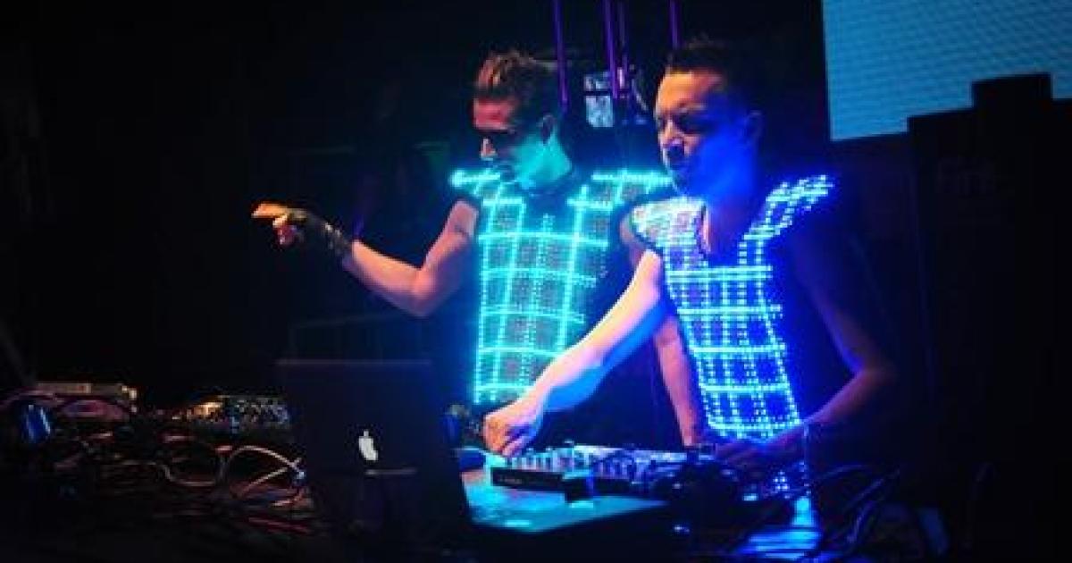Electrixx se apresenta na casa de show Cenário em Jacareí