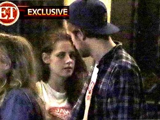 Após traição, Kristen Stewart e Robert Pattinson são vistos juntos pela primeira vez