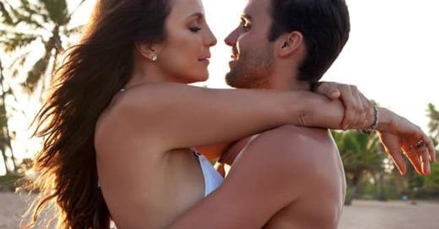 Ivete Sangalo dá entrevista e fala sobre seu filho e marido, e revela não ser mais baladeira