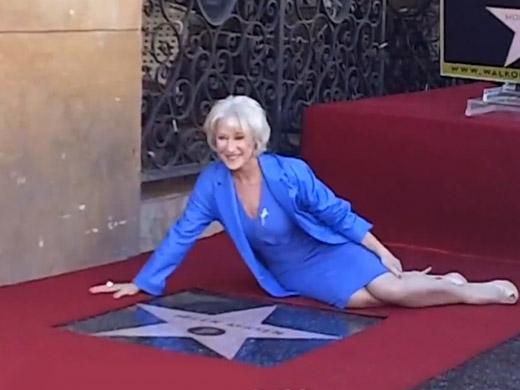Atriz Helen Mirren ganha estrela na Calçada da Fama