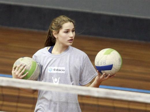 Sasha Meneghel Szafir