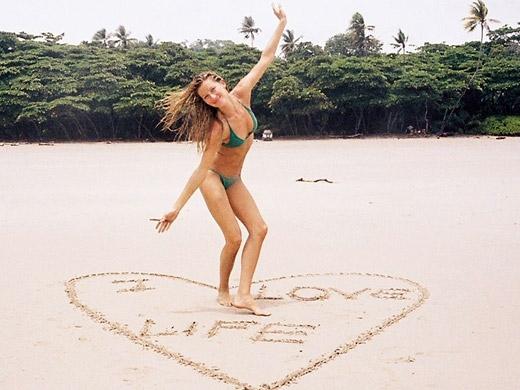 Modelo Gisele Bundchen faz primeiro trabalho após nascimento de sua filha Vivian Lake