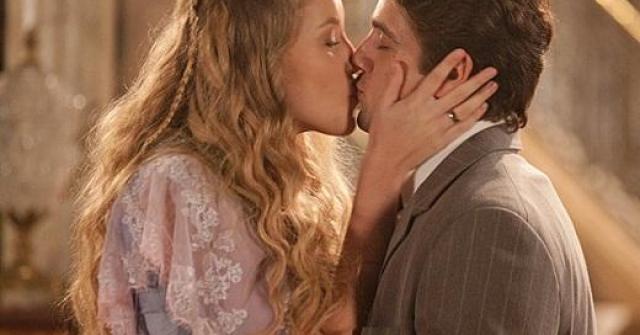 Lado a Lado foi uma premiada novela das seis da Globo protagonizada por Lázaro Ramos e Camila Pitanga