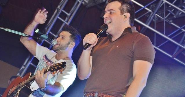 Marcos e Belutti de volta ao palco da Estância Nativa Sertaneja (Foto: Gilberto Freitas / OsPaparazzi)
