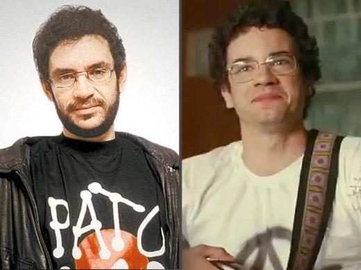 Renato Russo e Thiago Mendonça do filme Somos tão Jovens
