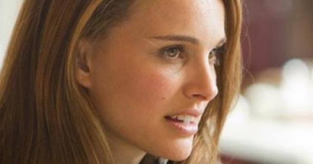 Atriz Natalie Portman nasceu em Israel e agora vai comandar um filme no país sobre Amós Oz