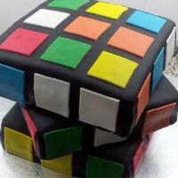 Festa de aniversário tema cubo mágico