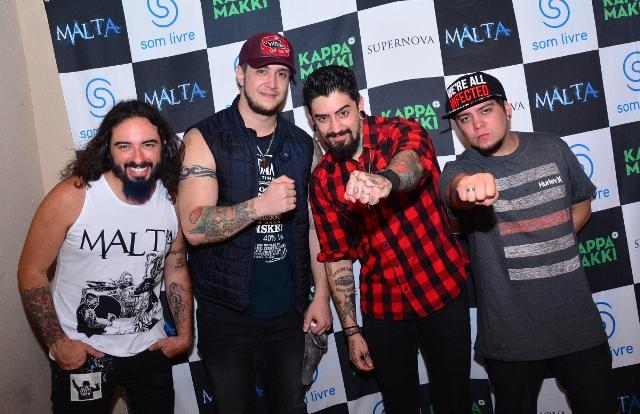 Os integrantes da Malta priorizaram as músicas de autoria própria em suas apresentações no Superstar, esse diferencial foi primordial para a conquista do reality