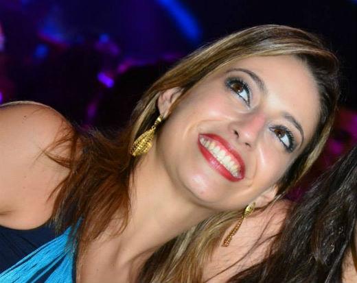 Ana Paula Torquetti em fotos postadas nas redes sociais