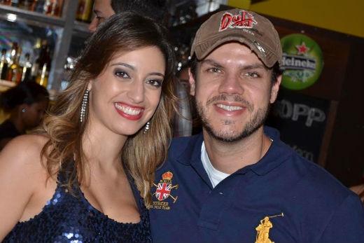 Ana Paula Torquetti em fotos postadas nas redes sociais