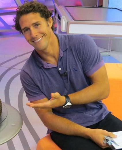 Flávio Canto em fotos divulgadas na web
